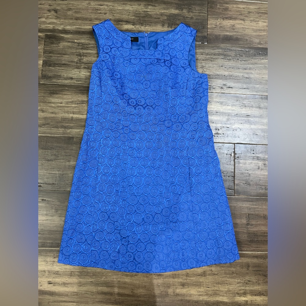 Ladies Nine West blue and silver thread sleeveless party dress sz 10